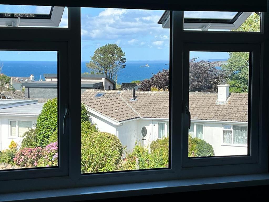 Godrevy Lighthouse View, St Ives, Free Parking Near Beach Carbis Bay Exterior photo